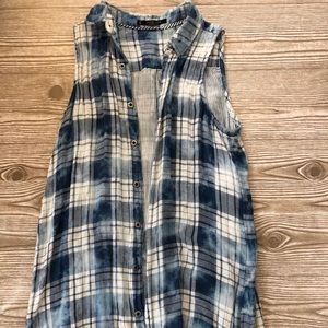 Plaid button up sleeveless top